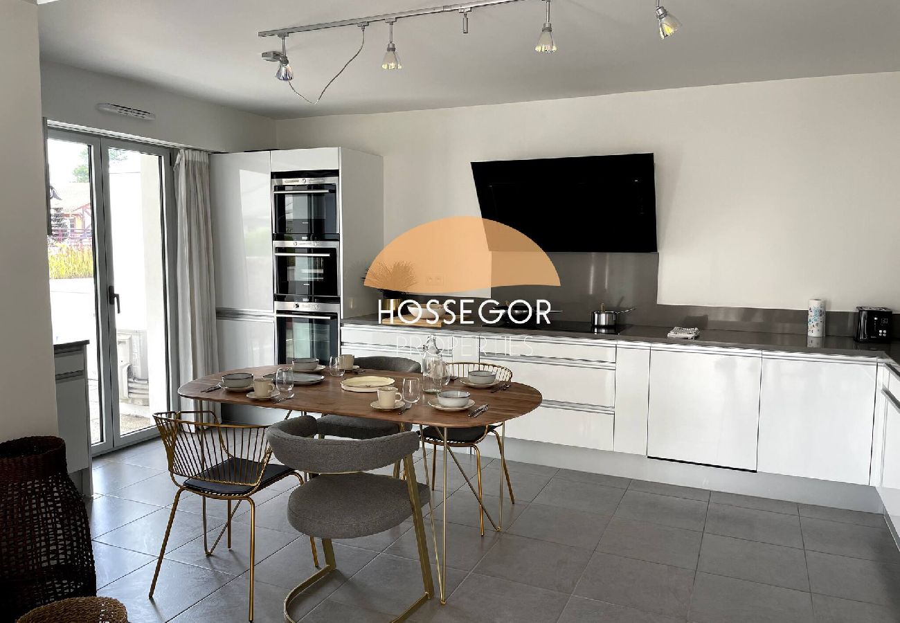 Apartment in Soorts-Hossegor - Appt Brémontier 2 - Hossegor center - Terrace