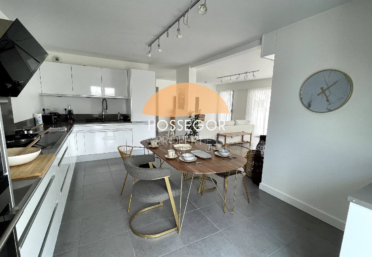 Apartment in Soorts-Hossegor - Appt Brémontier 2 - Hossegor center - Terrace