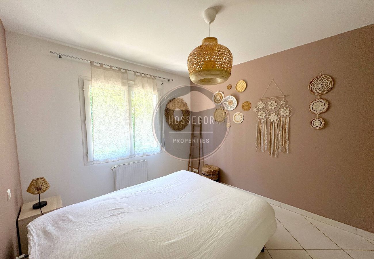 Maison à Soorts-Hossegor - Villa Alaïa - Hossegor - Piste cyclable - Commerce