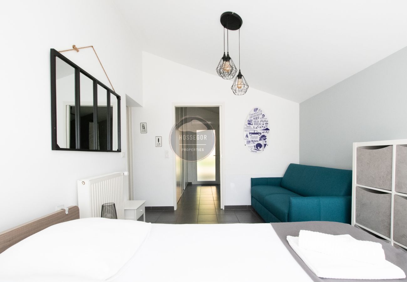 Maison à Soorts-Hossegor - Villa Alaïa - Hossegor - Piste cyclable - Commerce